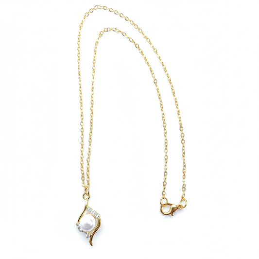Necklace - Gold (Pearl)