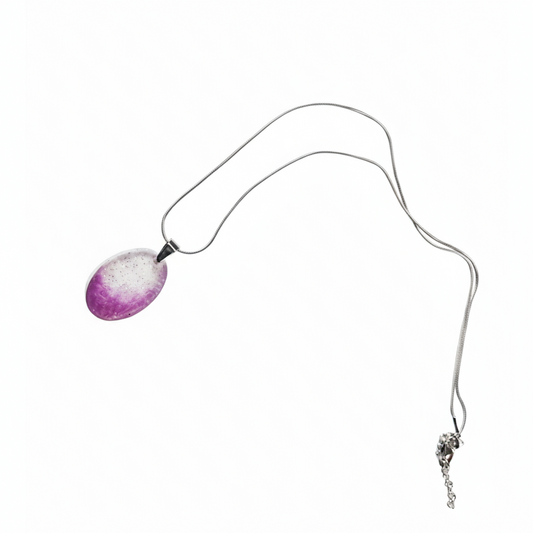 Necklace - Resin (Oval Pendant)