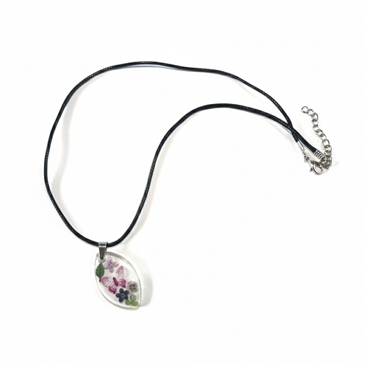 Necklace - Resin (Oval Pendant)